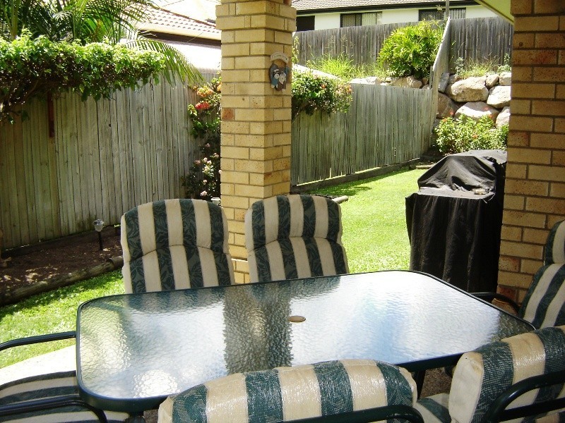 20 Derwent Place, Riverhills QLD 4074