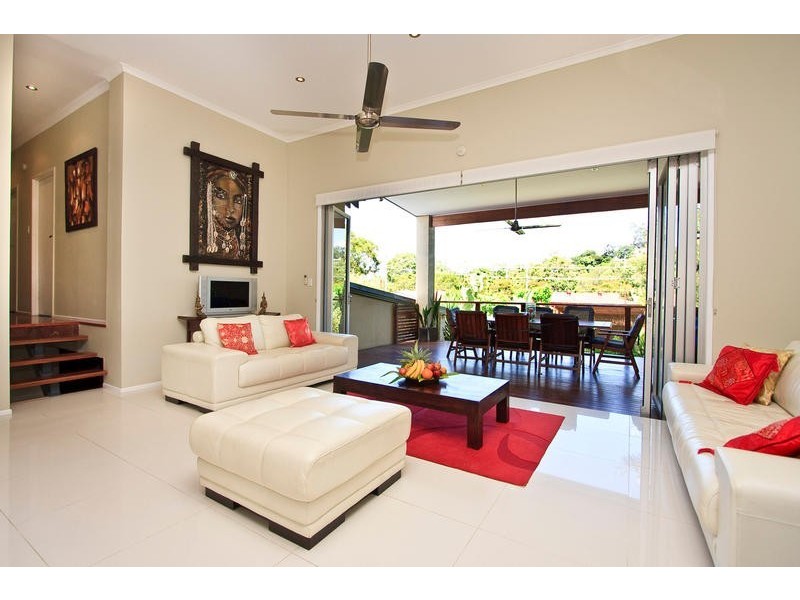 6 Tangara Street, Jindalee QLD 4074