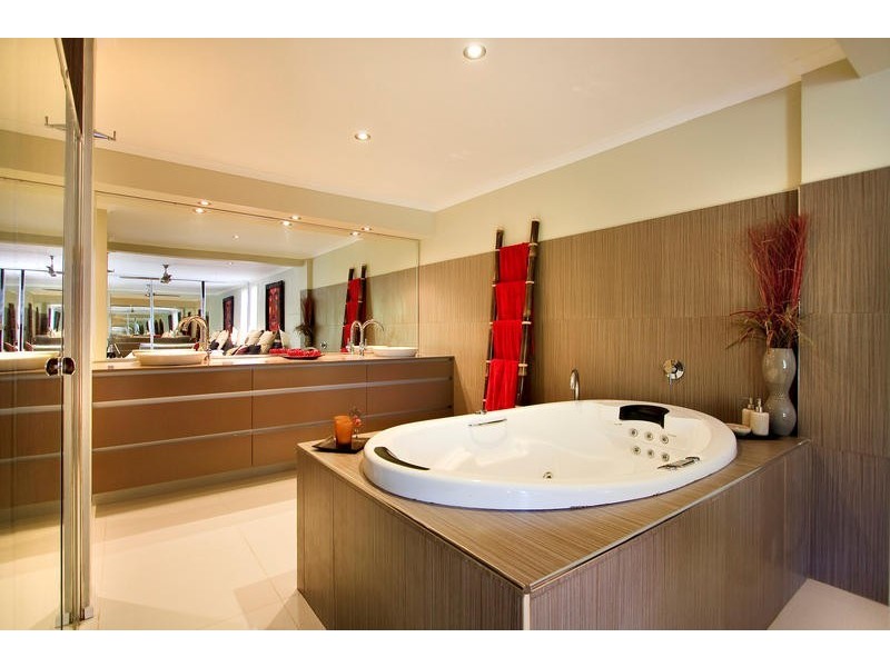 6 Tangara Street, Jindalee QLD 4074