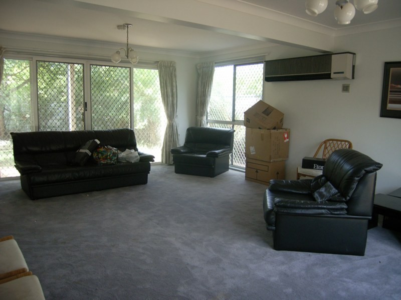 21 Blyde Street, Sinnamon Park QLD 4073
