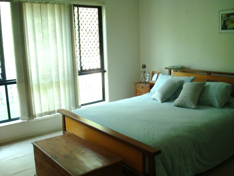 32 Homebush Crescent, Sinnamon Park QLD 4073