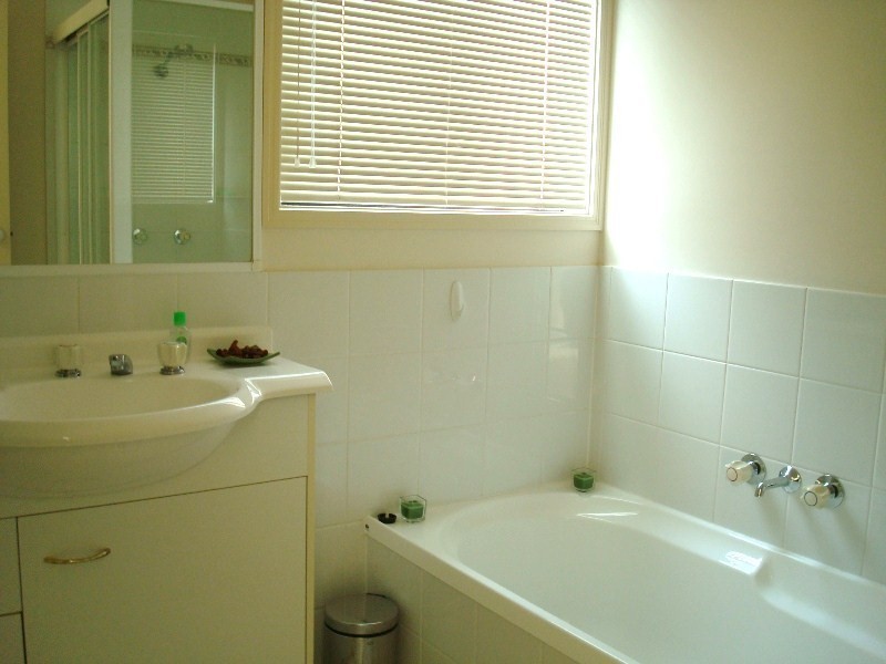 32 Homebush Crescent, Sinnamon Park QLD 4073