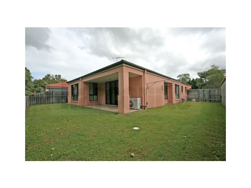 32 Homebush Crescent, Sinnamon Park QLD 4073