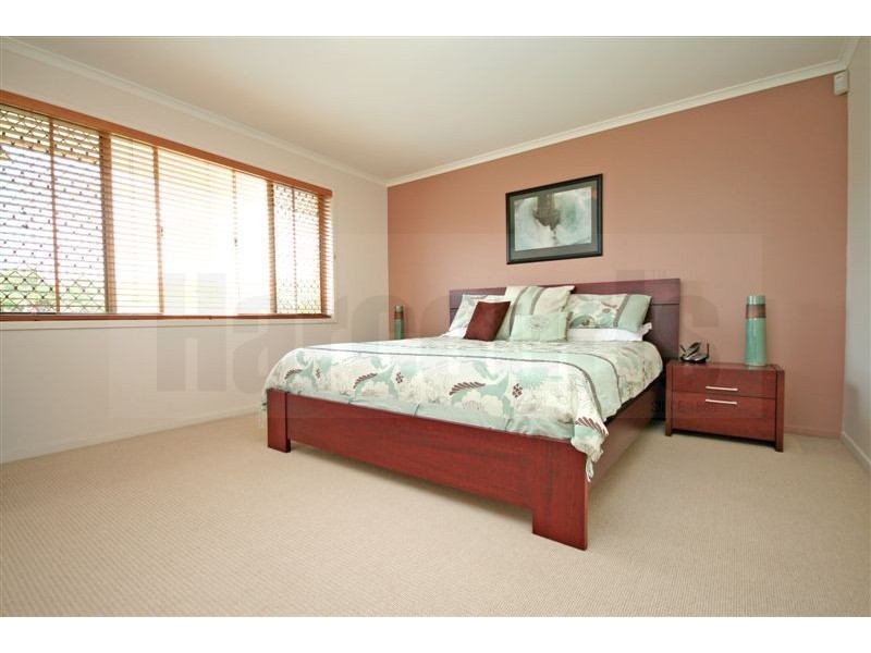 9 Blyde Street, Sinnamon Park QLD 4073