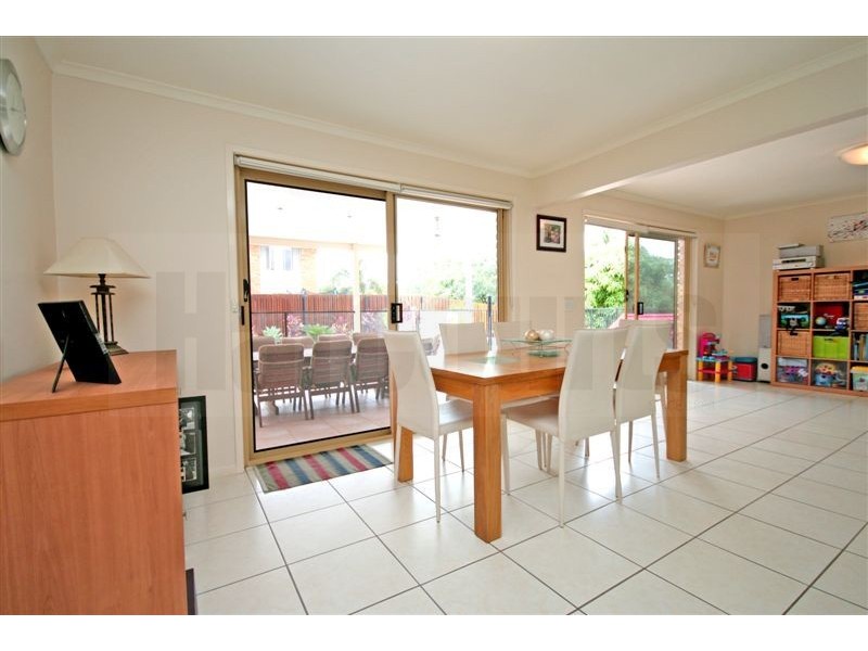 9 Blyde Street, Sinnamon Park QLD 4073