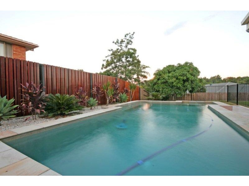 9 Blyde Street, Sinnamon Park QLD 4073
