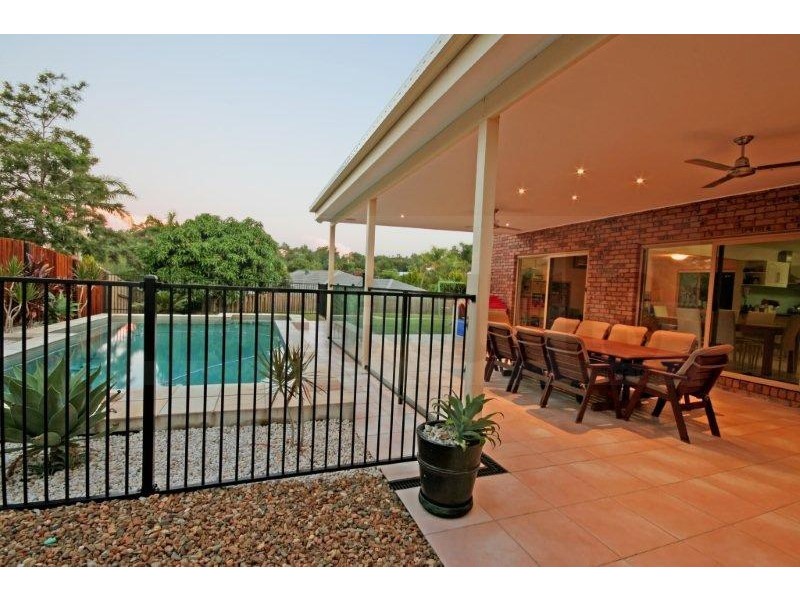 9 Blyde Street, Sinnamon Park QLD 4073