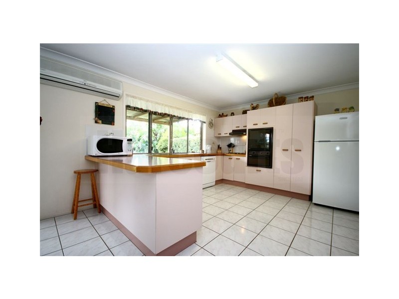 19 Lalina Street, Middle Park QLD 4074