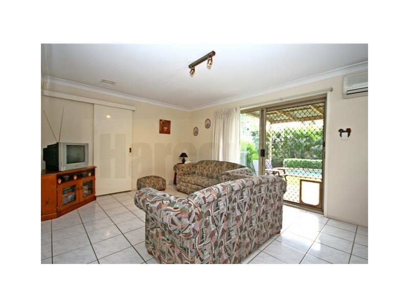 19 Lalina Street, Middle Park QLD 4074