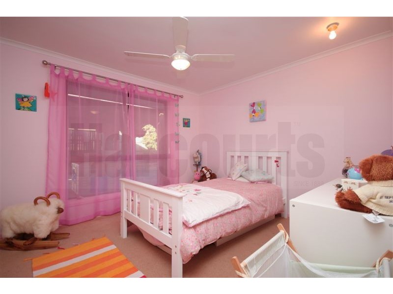 52 Prosser Street, Riverhills QLD 4074