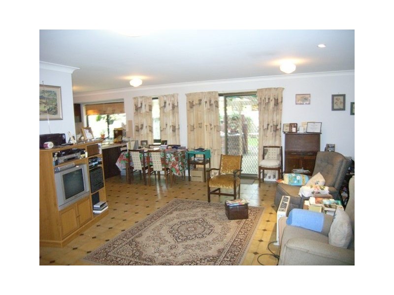 92 Tanglewood Street, Middle Park QLD 4074