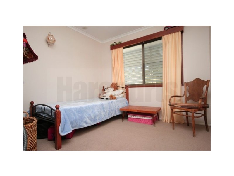 10 Venerable Street, Seventeen Mile Rocks QLD 4073