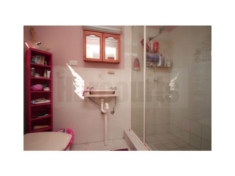 10 Venerable Street, Seventeen Mile Rocks QLD 4073