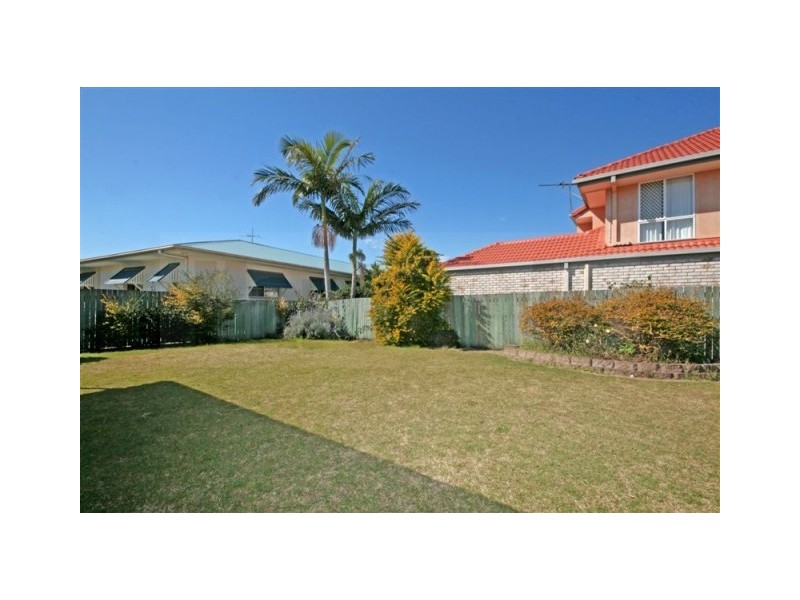 16 Apanie Street, Middle Park QLD 4074