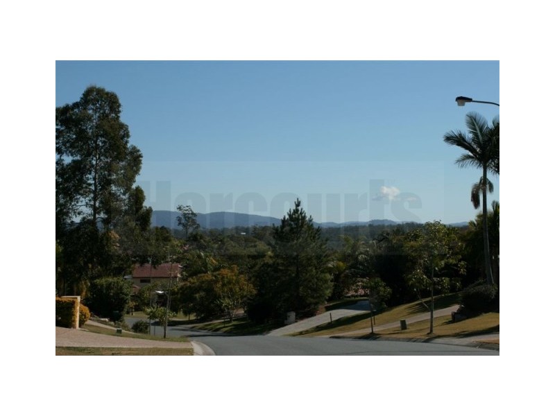 16 Apanie Street, Middle Park QLD 4074