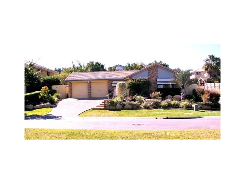 12 Woodrose Crescent, Sinnamon Park QLD 4073