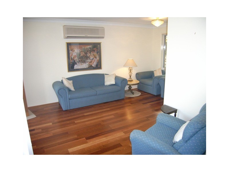 12 Woodrose Crescent, Sinnamon Park QLD 4073