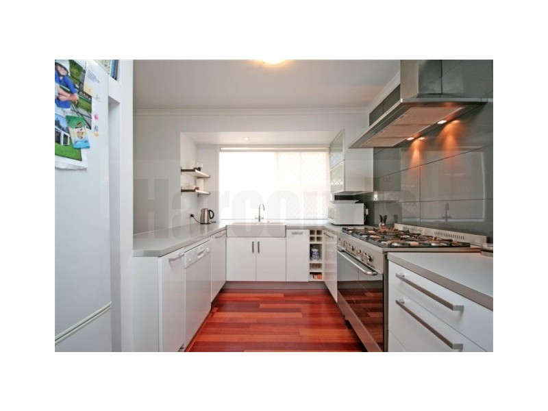 15 Takora Street, Middle Park QLD 4074