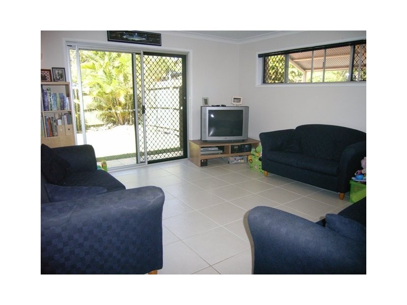 3 Cookaba Street, Riverhills QLD 4074