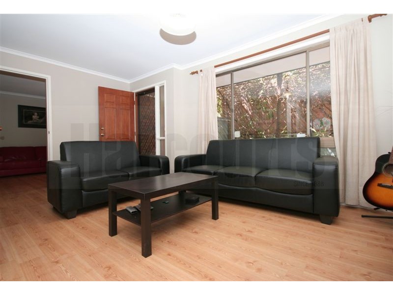 6 Donnelly Court, Sinnamon Park QLD 4073