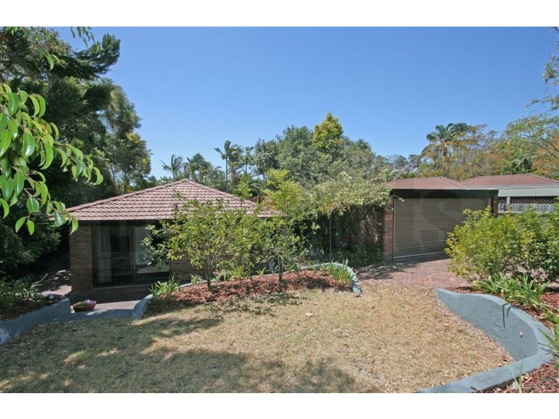 6 Donnelly Court, Sinnamon Park QLD 4073