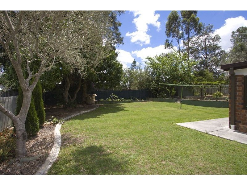 81 Sumners Road, Jamboree Heights QLD 4074