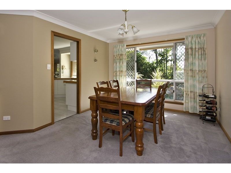 8 Tobin Street, Middle Park QLD 4074