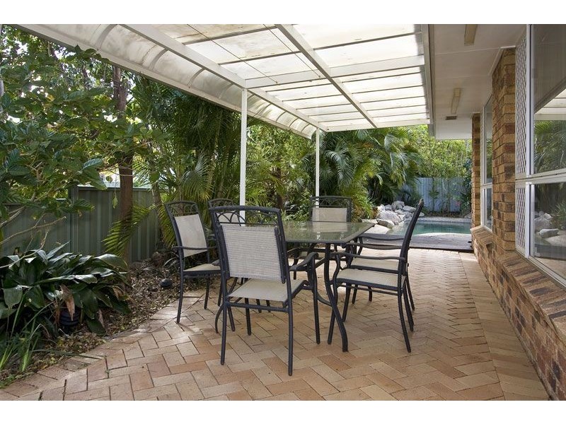 8 Tobin Street, Middle Park QLD 4074