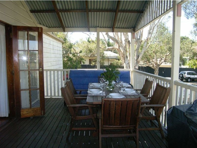 1146 Oxley Road, Oxley QLD 4075