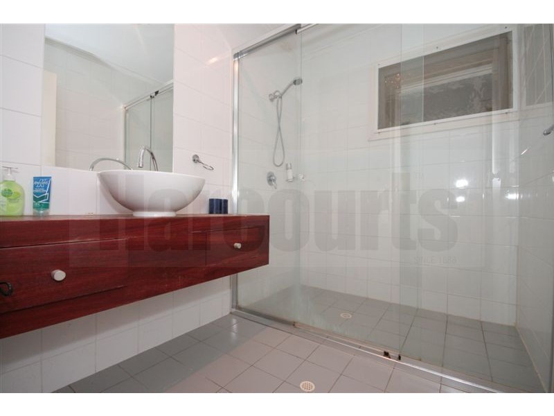 39 Ormonde Road, Yeronga QLD 4104