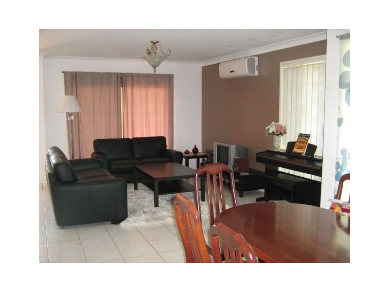 Sinnamon Park QLD 4073