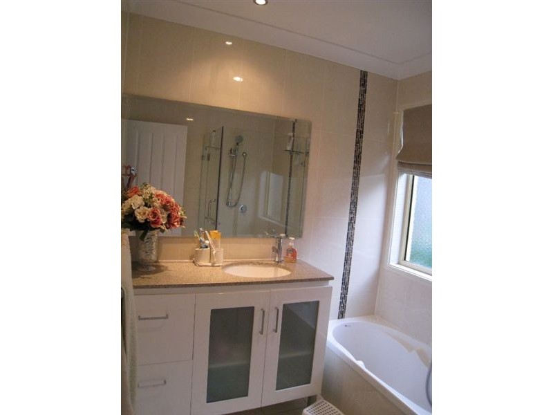 Sinnamon Park QLD 4073