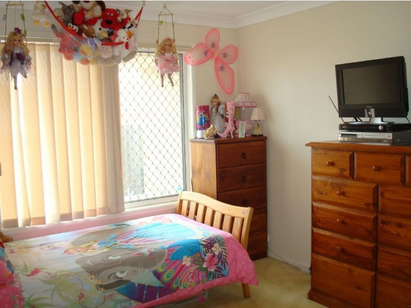 12 Bridgewater Road, Springfield QLD 4300