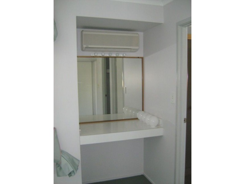 Sinnamon Park QLD 4073