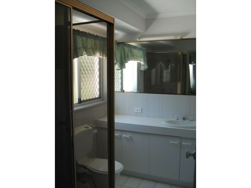 Sinnamon Park QLD 4073