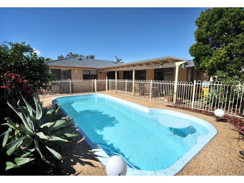 46 Pallert Street, Middle Park QLD 4074
