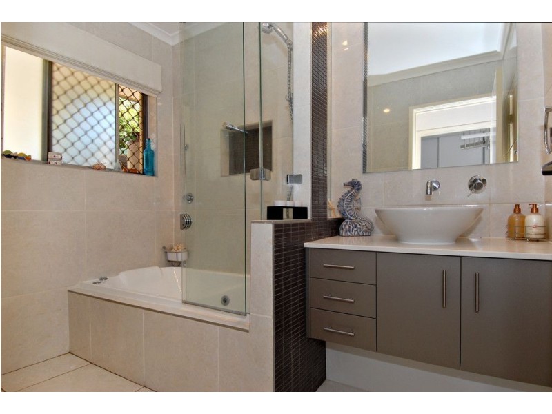 99 Yallambee Road, Jindalee QLD 4074