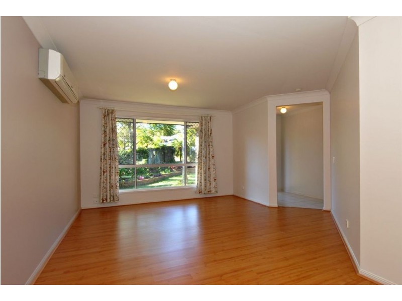 3 Norfolk Place, Seventeen Mile Rocks QLD 4073