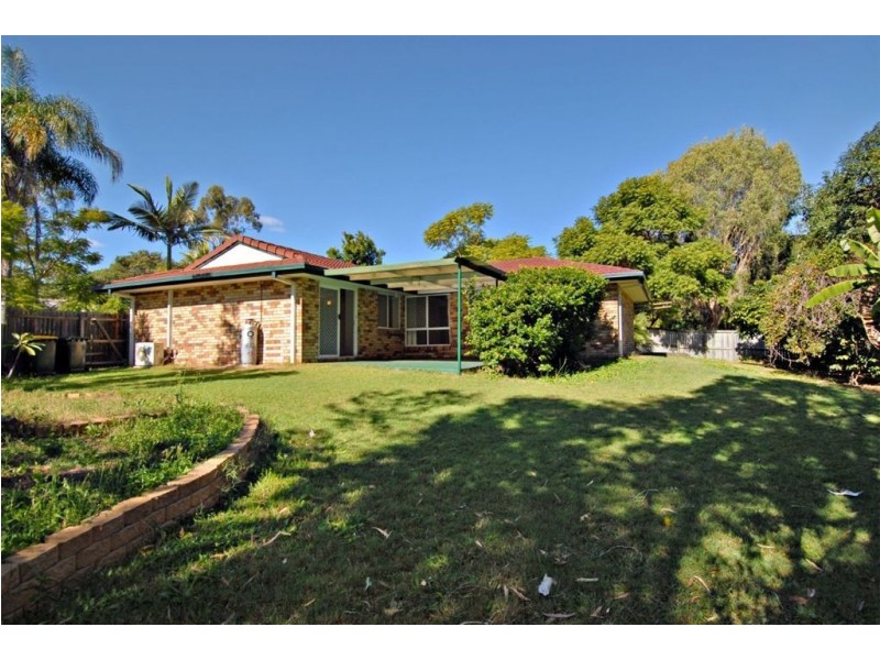 3 Norfolk Place, Seventeen Mile Rocks QLD 4073