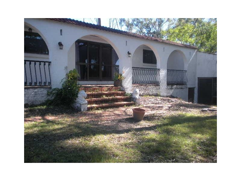 Mount Ommaney QLD 4074