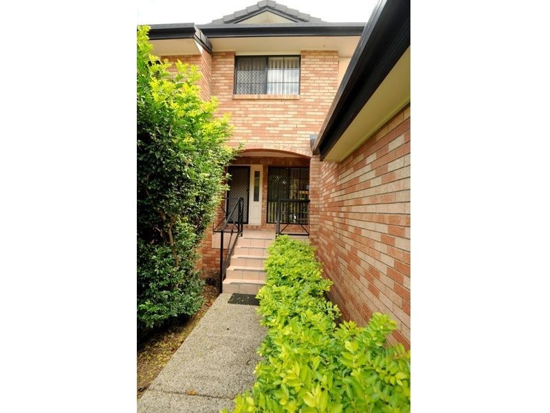 8A Stockwhip Place, Sumner QLD 4074