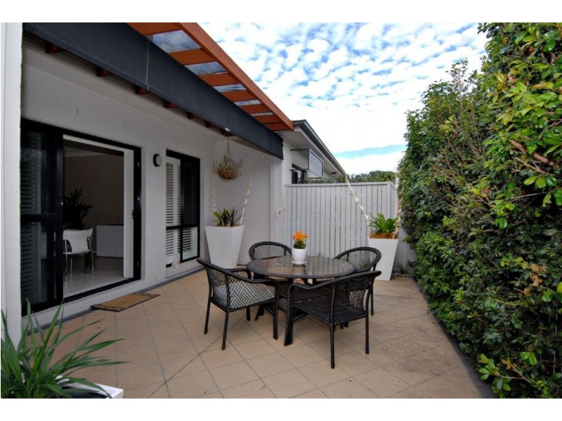 6/7 Greenway Circuit, Mount Ommaney QLD 4074