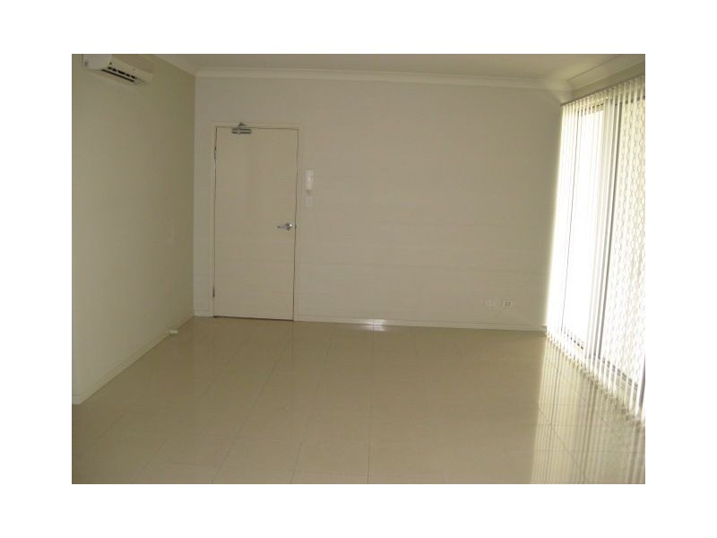 4/17-19 Cardross Street, Yeerongpilly QLD 4105