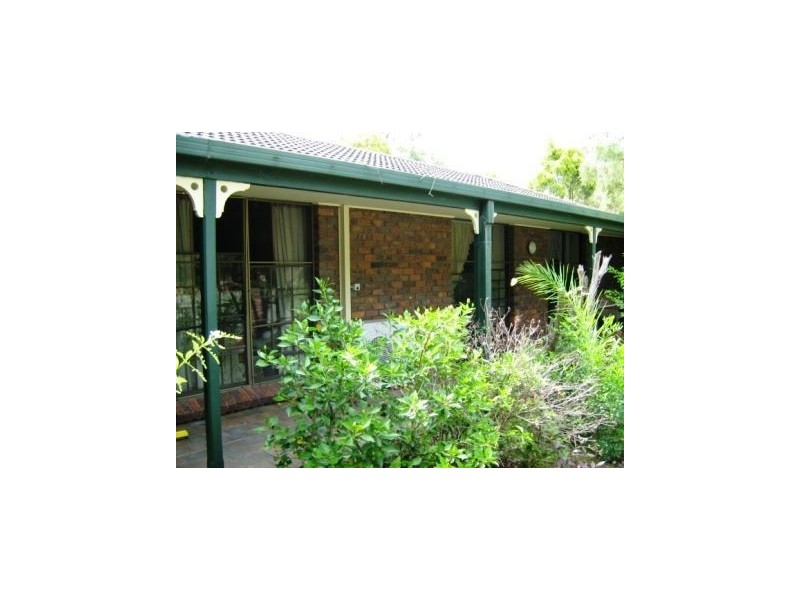 1 Waigen Close, Westlake QLD 4074