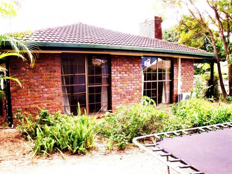 1 Waigen Close, Westlake QLD 4074