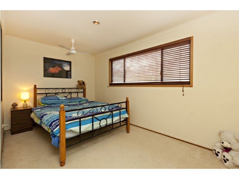 16 Narona Street, Middle Park QLD 4074