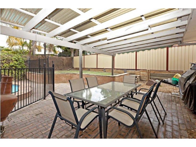 16 Narona Street, Middle Park QLD 4074