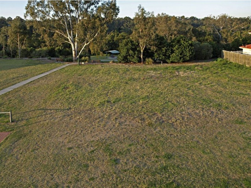 16 Burdekin Drive, Sinnamon Park QLD 4073