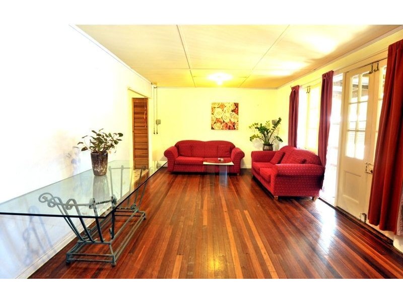 52 Sanananda Street, Darra QLD 4076