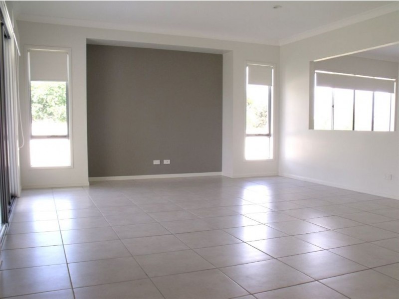 3 Copmanhurst Place, Sumner QLD 4074